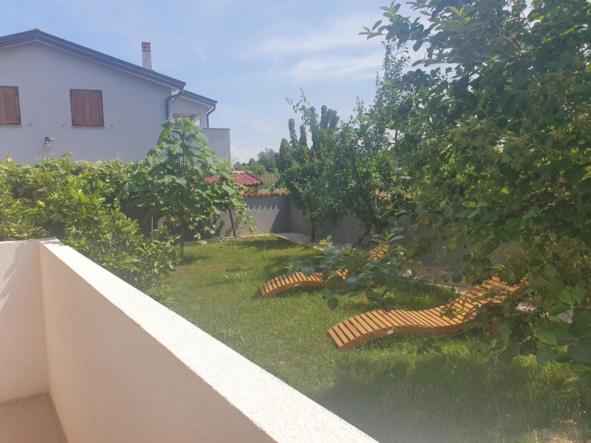 Villa Ancora Savudrija Exterior photo